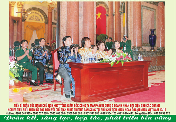 Phó chủ tịch nước Nguyễn Thị Doan trao kỷ niệm chương cho TS Trần Đức Hạnh - Tập đoàn Đức Hạnh Marphavet BMG - XEVIP.ICU