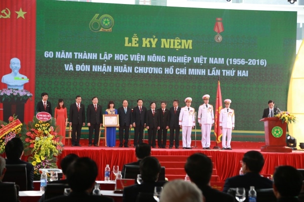 Marphavet tham dự Kỷ niệm 60 năm thành lập Học viện Nông Nghiệp Việt Nam - Tập đoàn Đức Hạnh Marphavet BMG - XEVIP.ICU