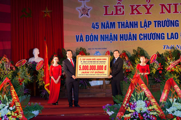TS. Trần Đức Hạnh - Cựu sinh viên thành đạt của Trường Đại học Nông Lâm Thái Nguyên - Tập đoàn Đức Hạnh Marphavet BMG - XEVIP.ICU