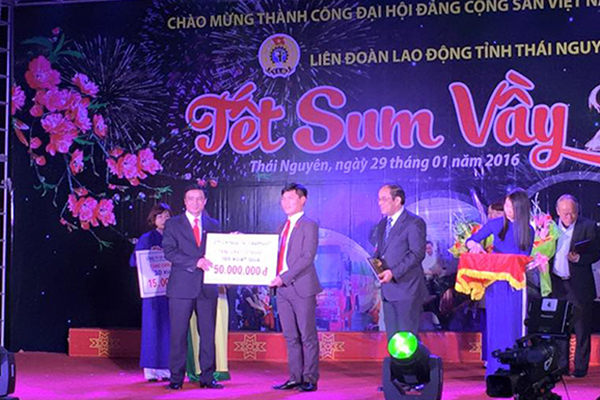 Tập đoàn Đức Hạnh BMG tặng quà tết cho các công nhân có hoàn cảnh khó khăn trong chương trình “Tết sum vầy” năm 2026 - Tập đoàn Đức Hạnh Marphavet BMG - XEVIP.ICU