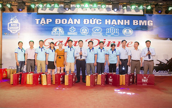 Du lịch Sầm Sơn cùng Công ty Marphavet - Tập đoàn Đức Hạnh Marphavet BMG - XEVIP.ICU