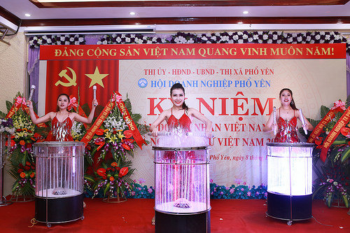 Tập đoàn BMG tham dự Chương trình kỉ niệm “ Ngày doanh nhân Việt Nam 13/10 “do Hội doanh nghiệp thị xã Phổ Yên tổ chức . - Tập đoàn Đức Hạnh Marphavet BMG - XEVIP.ICU