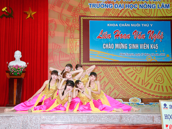 Marphavet trao học bổng cho sinh viên Khoa Chăn nuôi thú y – ĐH Nông lâm Thái Nguyên - Tập đoàn Đức Hạnh Marphavet BMG - XEVIP.ICU