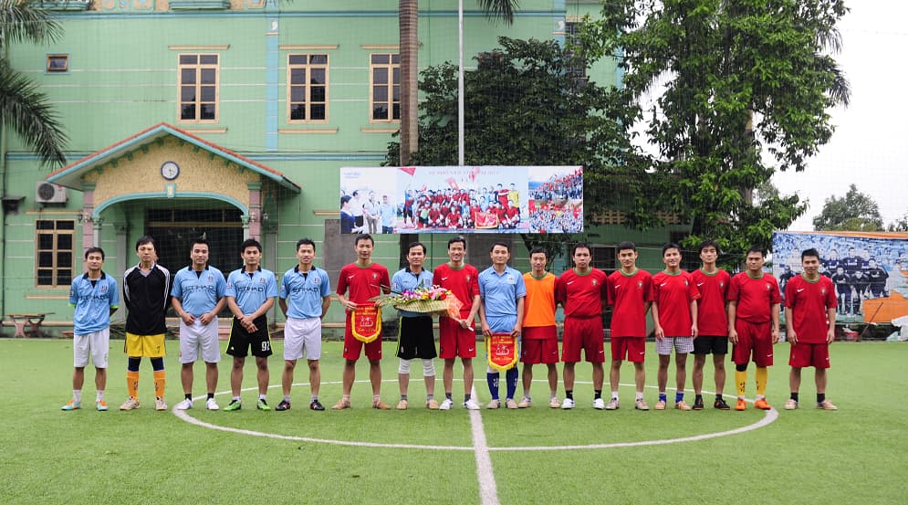 Công ty Marphavet giao hữu bóng đá với Trường CĐ Công nghệ và kinh tế công nghiệp Thái Nguyên - Tập đoàn Đức Hạnh Marphavet BMG - XEVIP.ICU