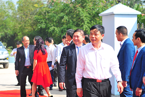 Đồng chí Nguyễn Xuân Cường - Bộ trưởng Bộ NN&PTNT thăm và làm việc tại Tập đoàn - Tập đoàn Đức Hạnh Marphavet BMG - XEVIP.ICU