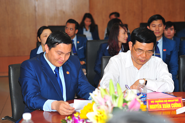 Đồng chí Nguyễn Xuân Cường - Bộ trưởng Bộ NN&PTNT thăm và làm việc tại Tập đoàn - Tập đoàn Đức Hạnh Marphavet BMG - XEVIP.ICU