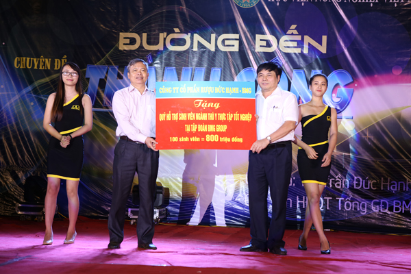 Đêm giao lưu “Đường đến thành công” với hơn 5000 sinh viên Học Viện Nông nghiệp Việt Nam (VNUA) - Tập đoàn Đức Hạnh Marphavet BMG - XEVIP.ICU