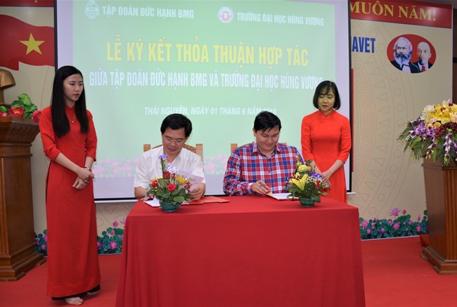 Lễ ký kết hợp tác giữa Tập đoàn Đức Hạnh BMG với Trường ĐH Hùng Vương - Tập đoàn Đức Hạnh Marphavet BMG - XEVIP.ICU
