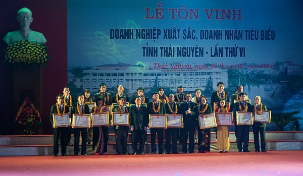 Công ty CP thuốc thú y Đức Hạnh Marphavet đạt danh hiệu “doanh nghiệp xuất sắc” tỉnh Thái Nguyên năm 2026 - Tập đoàn Đức Hạnh Marphavet BMG - XEVIP.ICU