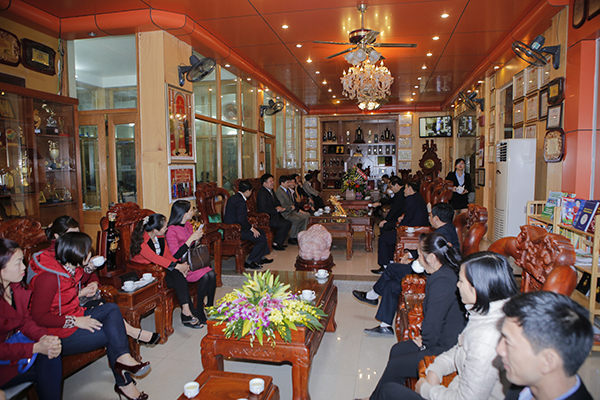 Tập đoàn BMG, Công ty Marphavet đón tiếp Liên đoàn lao động tỉnh Thái Nguyên và Liên đoàn lao động thị xã Phổ Yên - Tập đoàn Đức Hạnh Marphavet BMG - XEVIP.ICU