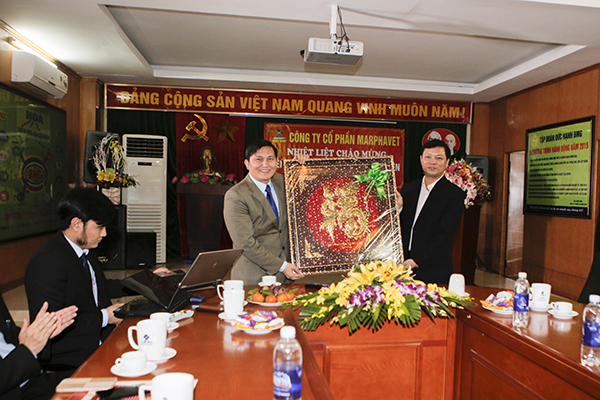 Tập đoàn BMG, Công ty Marphavet đón tiếp Liên đoàn lao động tỉnh Thái Nguyên và Liên đoàn lao động thị xã Phổ Yên - Tập đoàn Đức Hạnh Marphavet BMG - XEVIP.ICU