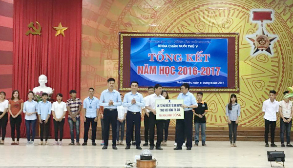 Tập đoàn Đức Hạnh BMG trao tặng 30 suất học bổng cho sinh viên ưu tú tại Đại học Nông Lâm Thái Nguyên - Tập đoàn Đức Hạnh Marphavet BMG - XEVIP.ICU
