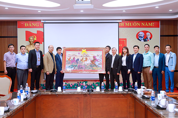 Trận giao hữu bóng đá giữa Tập đoàn BMG và Viettel Thái Nguyên - Tập đoàn Đức Hạnh Marphavet BMG - XEVIP.ICU