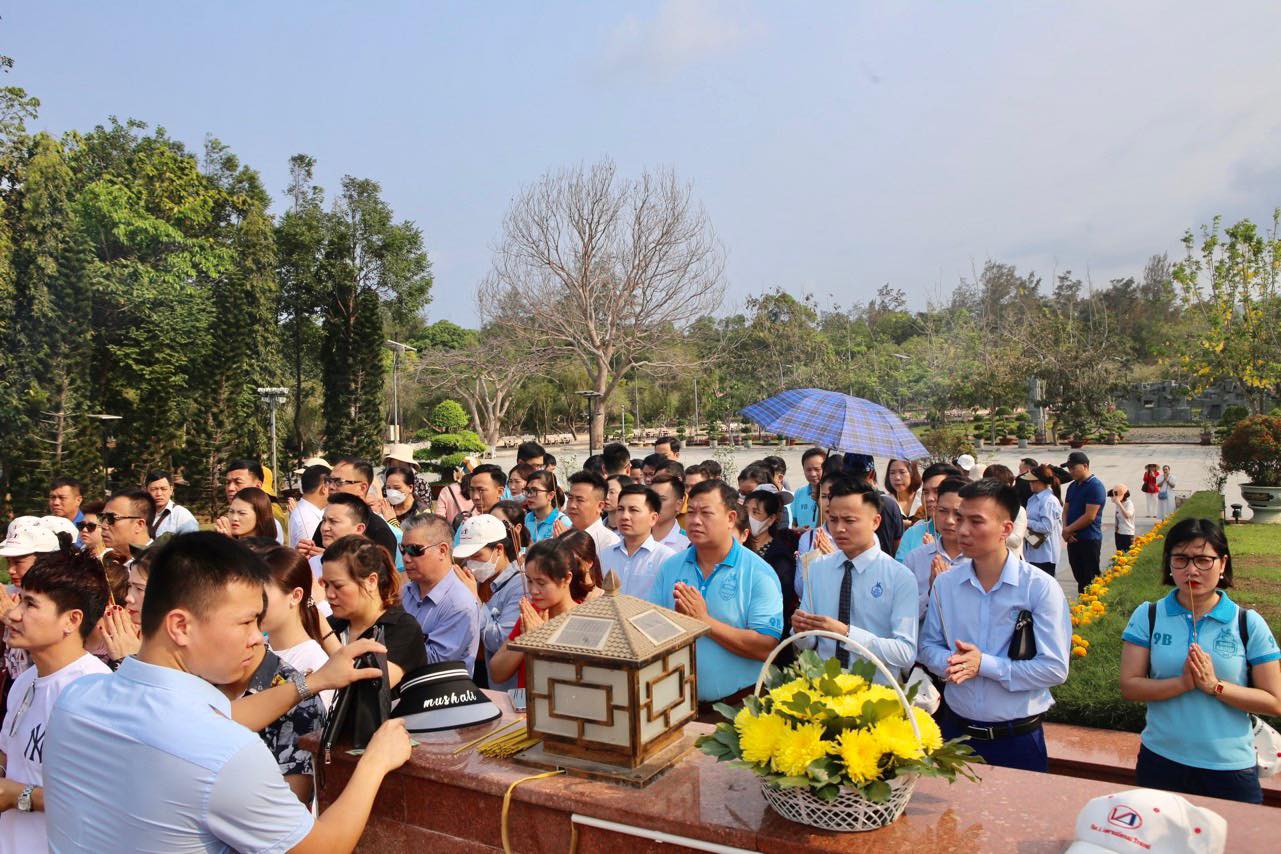 ĐỜI ĐỜI NHỚ ƠN NGƯỜI CÓ CÔNG - DU LỊCH CÔN ĐẢO 2026 - Tập đoàn Đức Hạnh Marphavet BMG - XEVIP.ICU