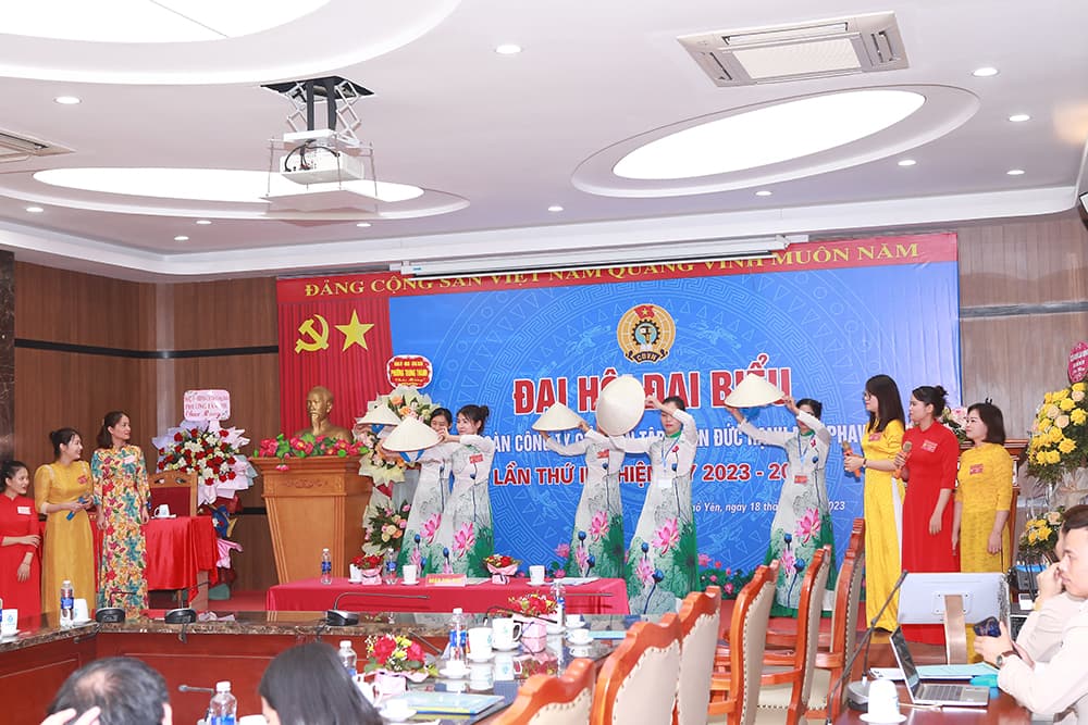 Đại hội Đại biểu Công đoàn Lần thứ III, nhiệm kỳ 2023-2026 - Tập đoàn Đức Hạnh Marphavet BMG - XEVIP.ICU