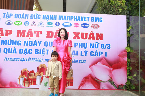 Chương trình tri ân, tặng quà đại lý cấp 1, chúc mừng Quốc tế phụ nữ 8/3 - Tập đoàn Đức Hạnh Marphavet BMG - XEVIP.ICU
