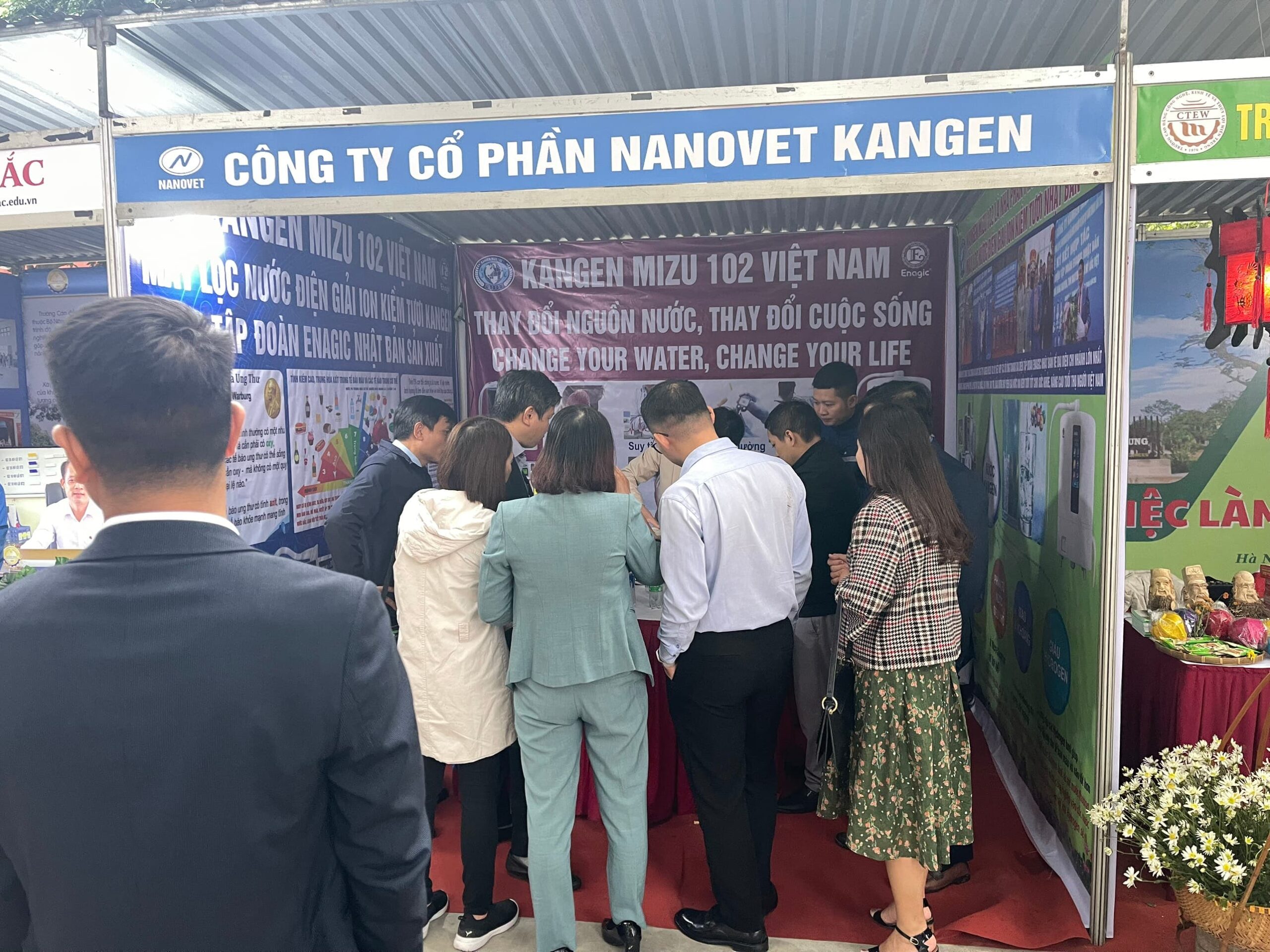 Tập đoàn Đức Hạnh Marphavet BMG tham gia Hội chợ việc làm tại Đại học Thủy Lợi - Tập đoàn Đức Hạnh Marphavet BMG - XEVIP.ICU