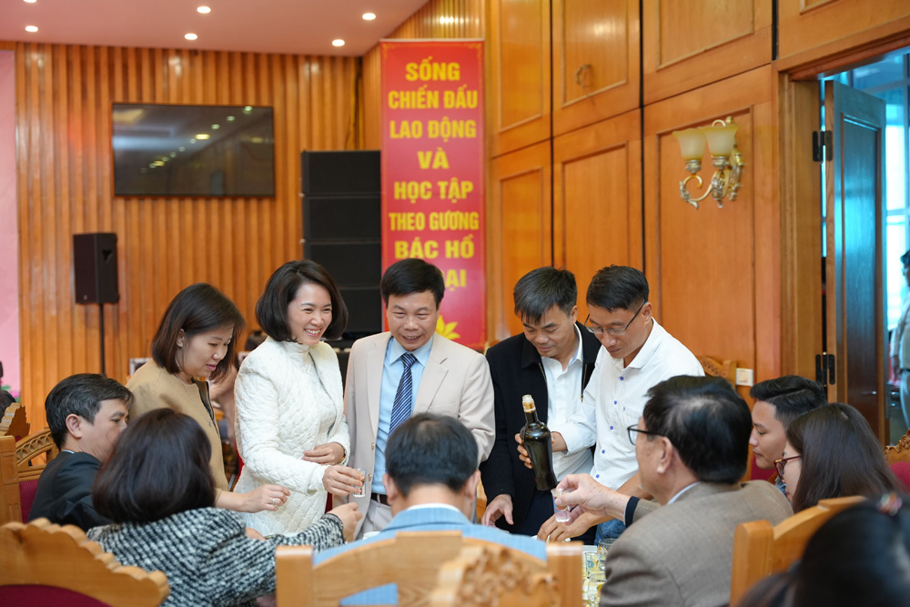 Hội nghị gặp gỡ, tri ân khách hàng - Lễ ký kết hợp tác với các trường Đại học, Cao đẳng năm 2026 - Tập đoàn Đức Hạnh Marphavet BMG - XEVIP.ICU
