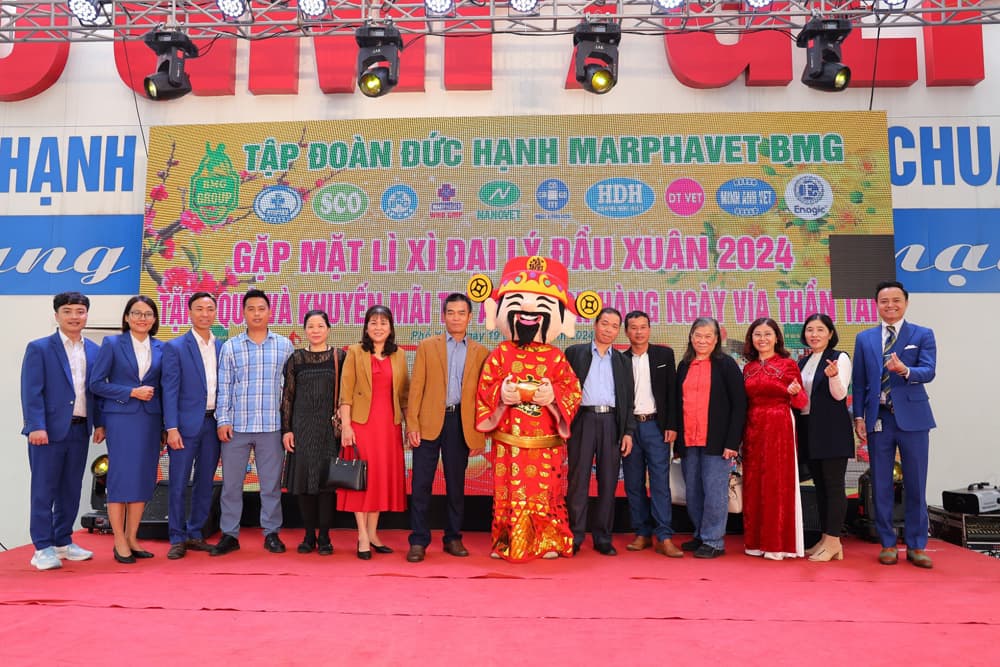 TẬP ĐOÀN TỔ CHỨC GẶP MẶT HƠN 650 ĐẠI LÝ NHÂN NGÀY VÍA THẦN TÀI MÙNG 10 THÁNG GIÊNG NĂM GIÁP THÌN - Tập đoàn Đức Hạnh Marphavet BMG - XEVIP.ICU