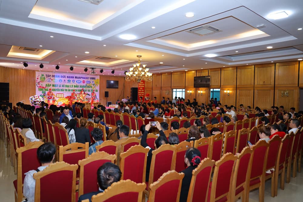 TẬP ĐOÀN TỔ CHỨC GẶP MẶT HƠN 650 ĐẠI LÝ NHÂN NGÀY VÍA THẦN TÀI MÙNG 10 THÁNG GIÊNG NĂM GIÁP THÌN - Tập đoàn Đức Hạnh Marphavet BMG - XEVIP.ICU
