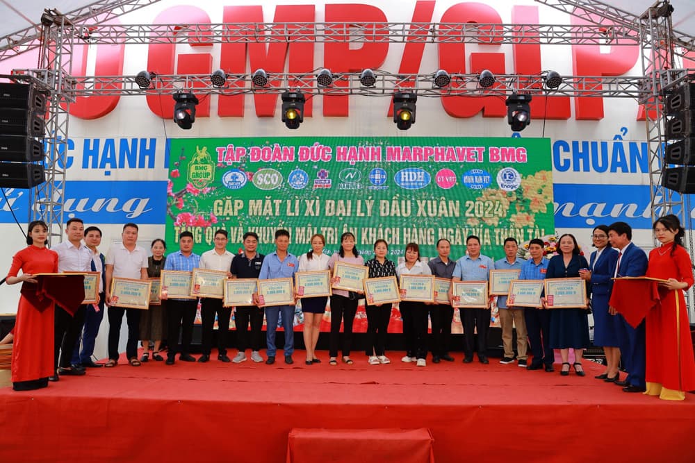 TẬP ĐOÀN TỔ CHỨC GẶP MẶT HƠN 650 ĐẠI LÝ NHÂN NGÀY VÍA THẦN TÀI MÙNG 10 THÁNG GIÊNG NĂM GIÁP THÌN - Tập đoàn Đức Hạnh Marphavet BMG - XEVIP.ICU