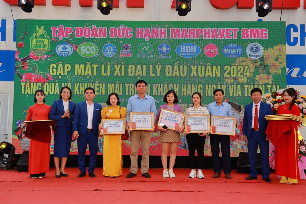 TẬP ĐOÀN TỔ CHỨC GẶP MẶT HƠN 650 ĐẠI LÝ NHÂN NGÀY VÍA THẦN TÀI MÙNG 10 THÁNG GIÊNG NĂM GIÁP THÌN - Tập đoàn Đức Hạnh Marphavet BMG - XEVIP.ICU