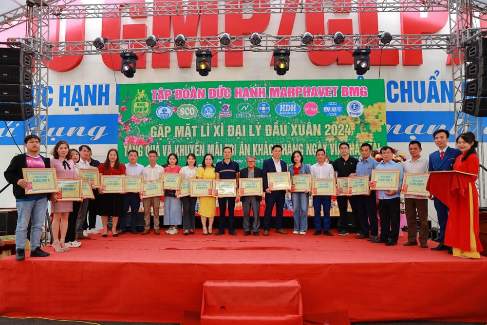 TẬP ĐOÀN TỔ CHỨC GẶP MẶT HƠN 650 ĐẠI LÝ NHÂN NGÀY VÍA THẦN TÀI MÙNG 10 THÁNG GIÊNG NĂM GIÁP THÌN - Tập đoàn Đức Hạnh Marphavet BMG - XEVIP.ICU