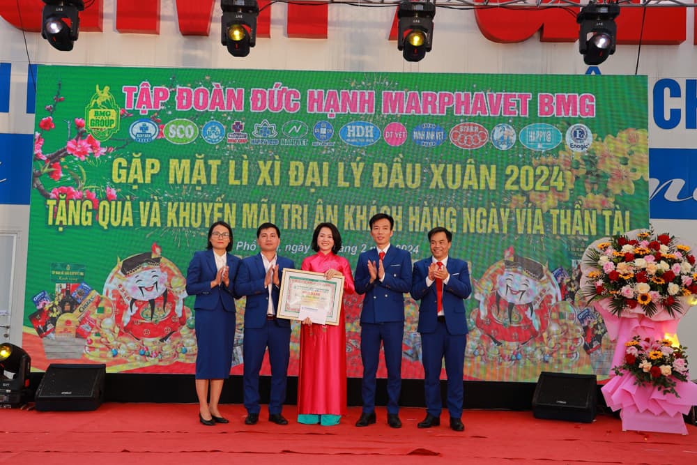 TẬP ĐOÀN TỔ CHỨC GẶP MẶT HƠN 650 ĐẠI LÝ NHÂN NGÀY VÍA THẦN TÀI MÙNG 10 THÁNG GIÊNG NĂM GIÁP THÌN - Tập đoàn Đức Hạnh Marphavet BMG - XEVIP.ICU