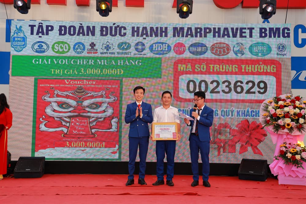 TẬP ĐOÀN TỔ CHỨC GẶP MẶT HƠN 650 ĐẠI LÝ NHÂN NGÀY VÍA THẦN TÀI MÙNG 10 THÁNG GIÊNG NĂM GIÁP THÌN - Tập đoàn Đức Hạnh Marphavet BMG - XEVIP.ICU