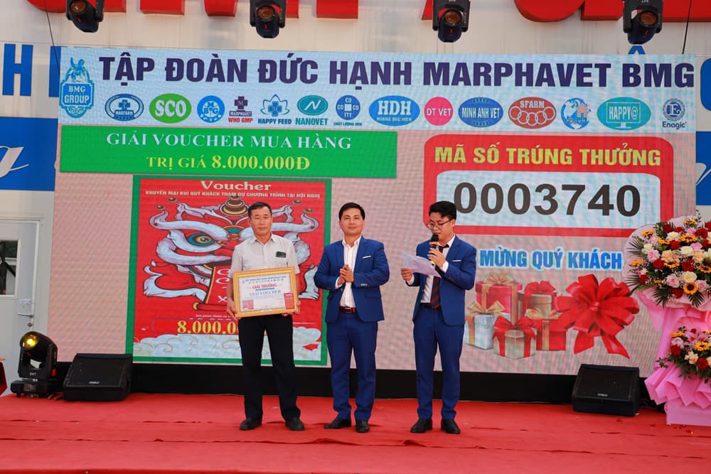 TẬP ĐOÀN TỔ CHỨC GẶP MẶT HƠN 650 ĐẠI LÝ NHÂN NGÀY VÍA THẦN TÀI MÙNG 10 THÁNG GIÊNG NĂM GIÁP THÌN - Tập đoàn Đức Hạnh Marphavet BMG - XEVIP.ICU
