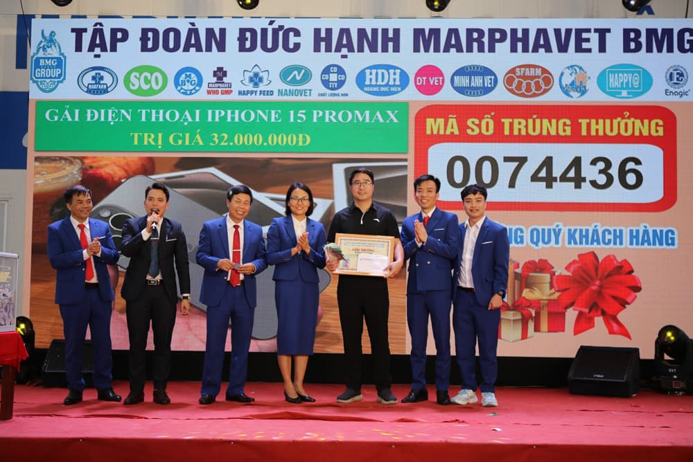 TẬP ĐOÀN TỔ CHỨC GẶP MẶT HƠN 650 ĐẠI LÝ NHÂN NGÀY VÍA THẦN TÀI MÙNG 10 THÁNG GIÊNG NĂM GIÁP THÌN - Tập đoàn Đức Hạnh Marphavet BMG - XEVIP.ICU