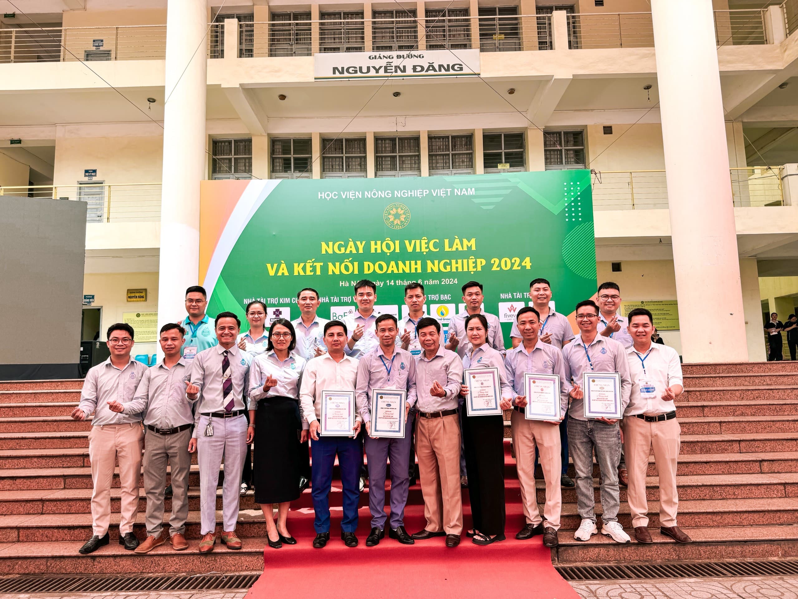 Tập đoàn Đức Hạnh Marphavet BMG tham gia sự kiện Ngày hội việc làm và kết nối doanh nghiệp năm 2026 - Tập đoàn Đức Hạnh Marphavet BMG - XEVIP.ICU