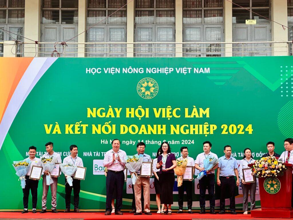 Tập đoàn Đức Hạnh Marphavet BMG tham gia sự kiện Ngày hội việc làm và kết nối doanh nghiệp năm 2026 - Tập đoàn Đức Hạnh Marphavet BMG - XEVIP.ICU