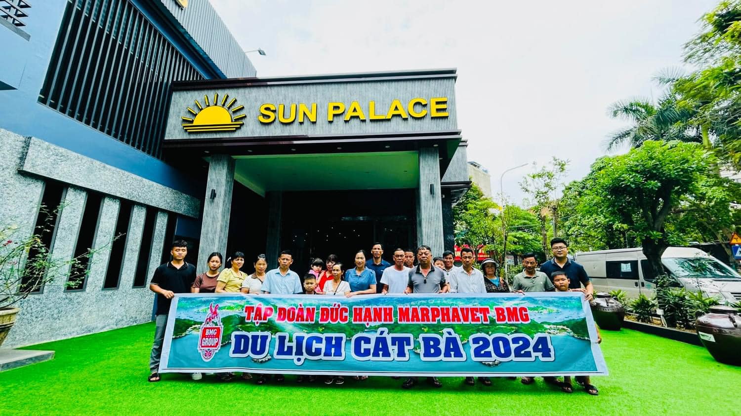Tour Cát Bà ngày 2-3/7 với hơn 350 quý khách hàng của Tập đoàn Đức Hạnh Marphavet BMG - Tập đoàn Đức Hạnh Marphavet BMG - XEVIP.ICU