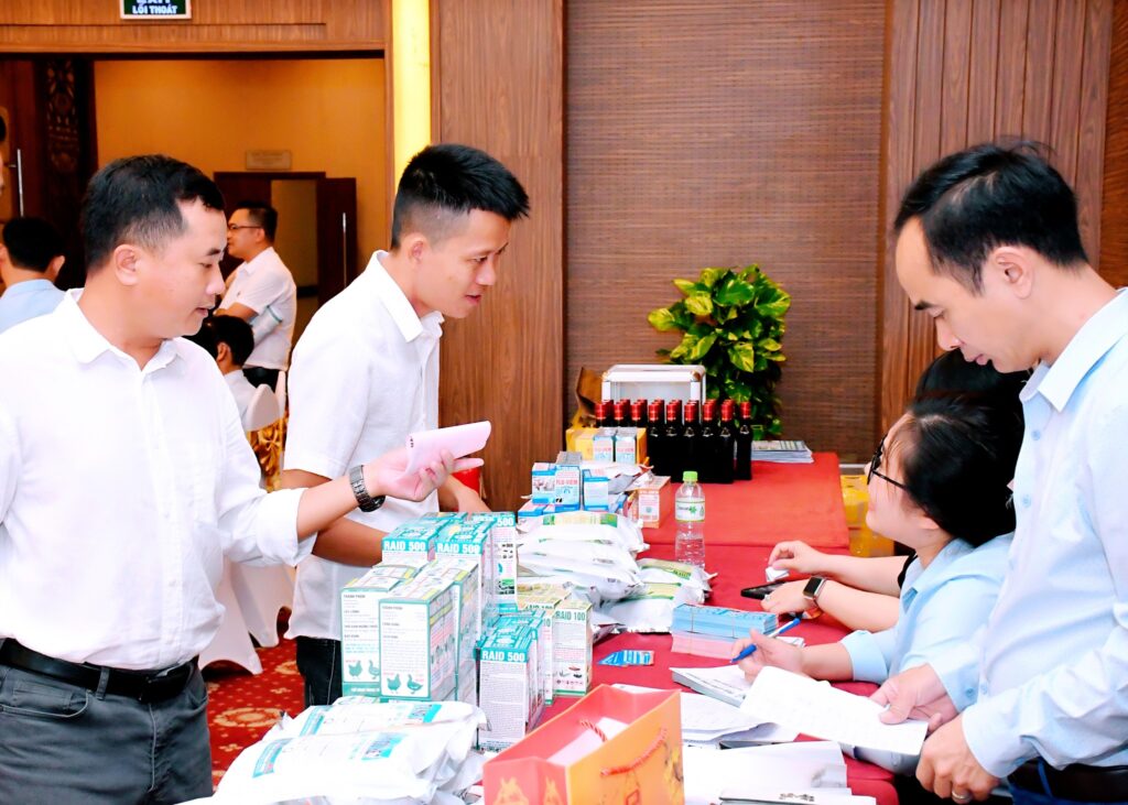 Hội Nghị Tri Ân Khách Hàng tại Khách sạn Mường Thanh Quảng Nam - Tập đoàn Đức Hạnh Marphavet BMG - XEVIP.ICU
