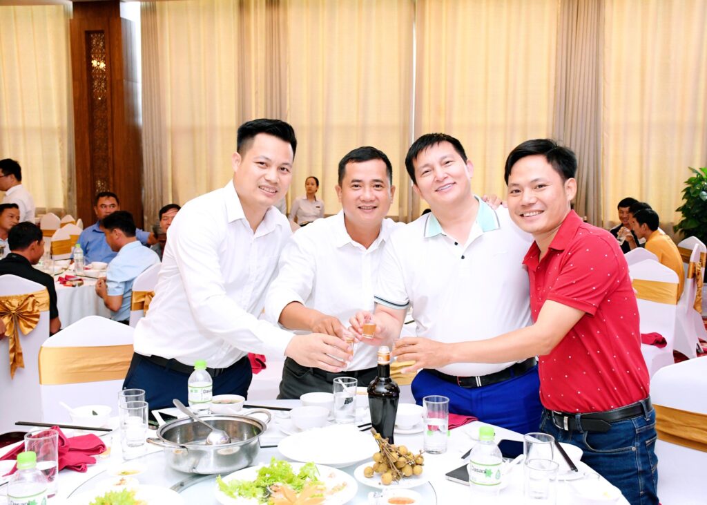 Hội Nghị Tri Ân Khách Hàng tại Khách sạn Mường Thanh Quảng Nam - Tập đoàn Đức Hạnh Marphavet BMG - XEVIP.ICU