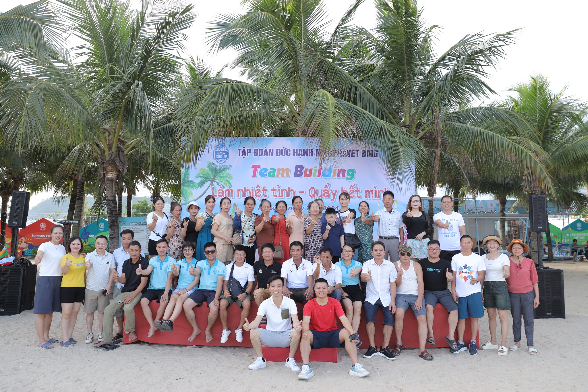 Hơn1.200 đại lý và khách hàng tham gia tour thành phố biển Hạ Long - Tập đoàn Đức Hạnh Marphavet BMG - XEVIP.ICU