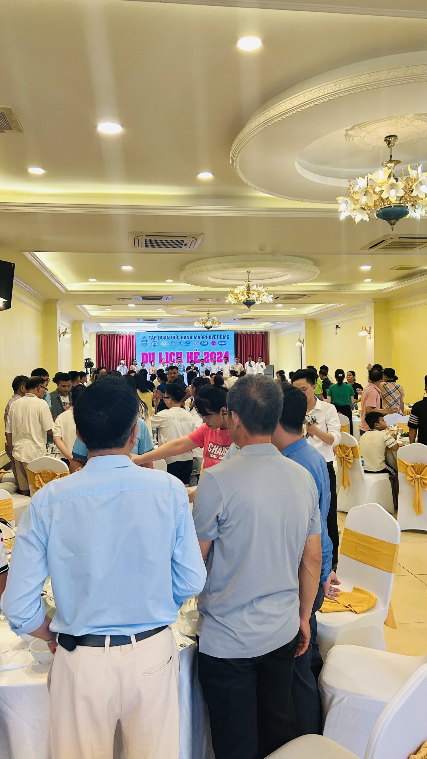 Tour du lịch Hải Tiến- Paracel Resort & Flamingo 2026 cùng các đại lý Marphavet BMG - Tập đoàn Đức Hạnh Marphavet BMG - XEVIP.ICU