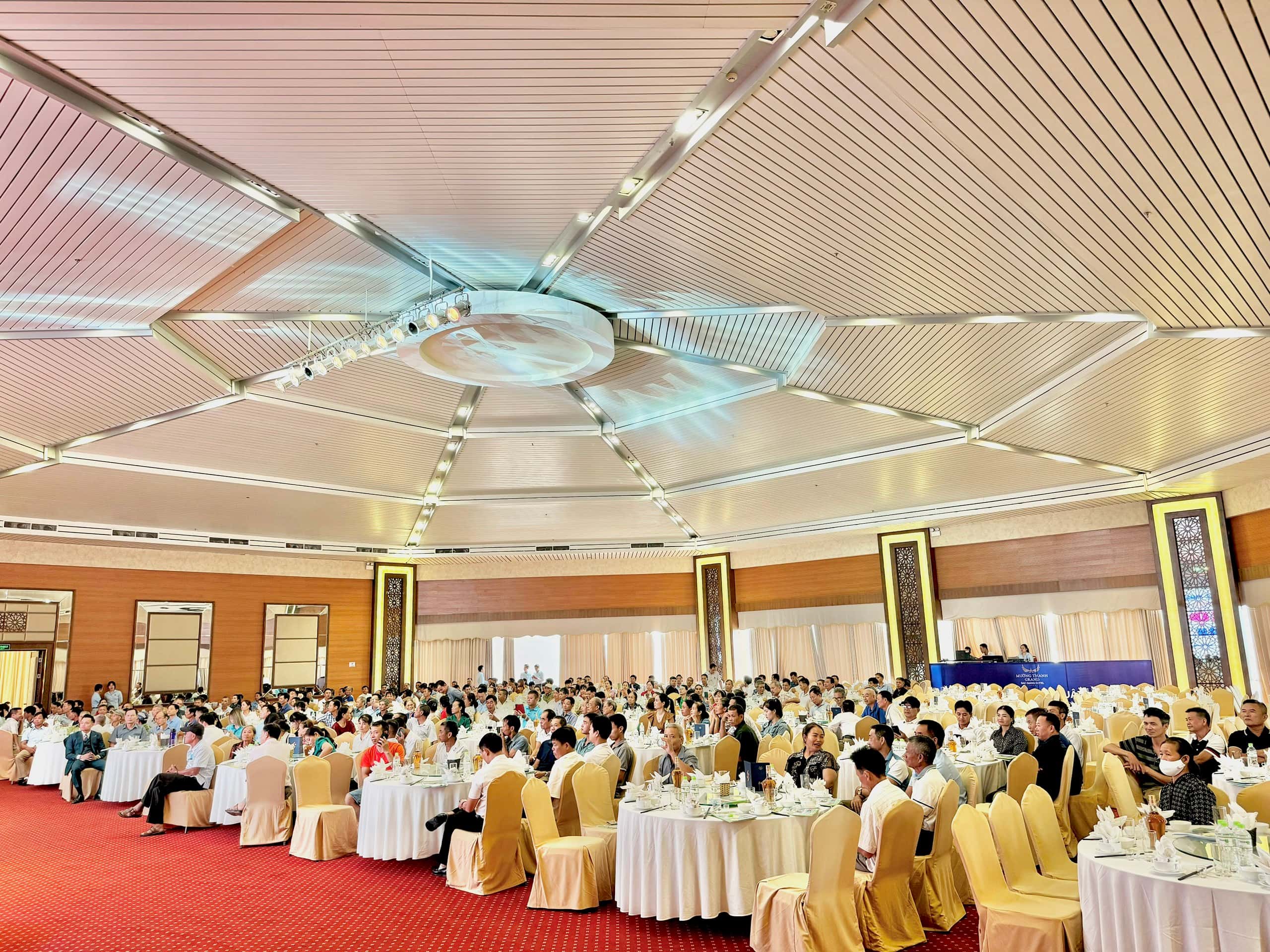 Hội thảo kỹ thuật & Ra mắt sản phẩm mới tại khách sạn Mường Thanh - Bắc Giang - Tập đoàn Đức Hạnh Marphavet BMG - XEVIP.ICU
