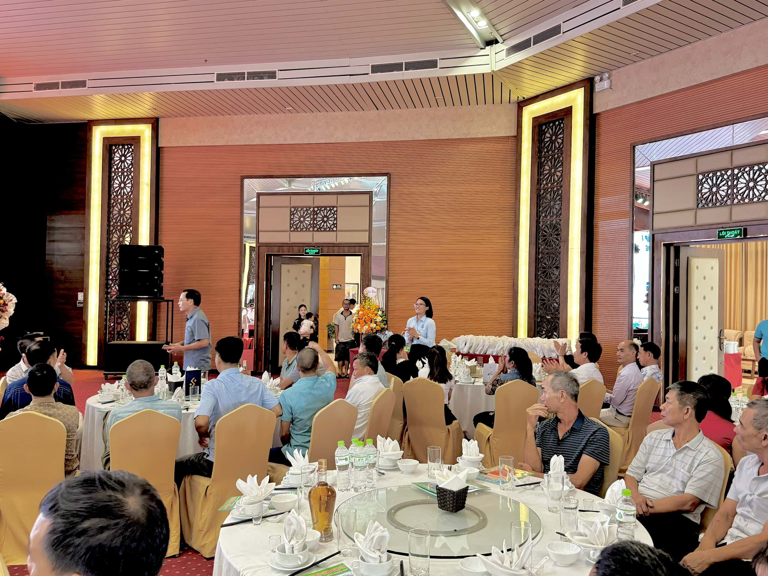 Hội thảo kỹ thuật & Ra mắt sản phẩm mới tại khách sạn Mường Thanh - Bắc Giang - Tập đoàn Đức Hạnh Marphavet BMG - XEVIP.ICU