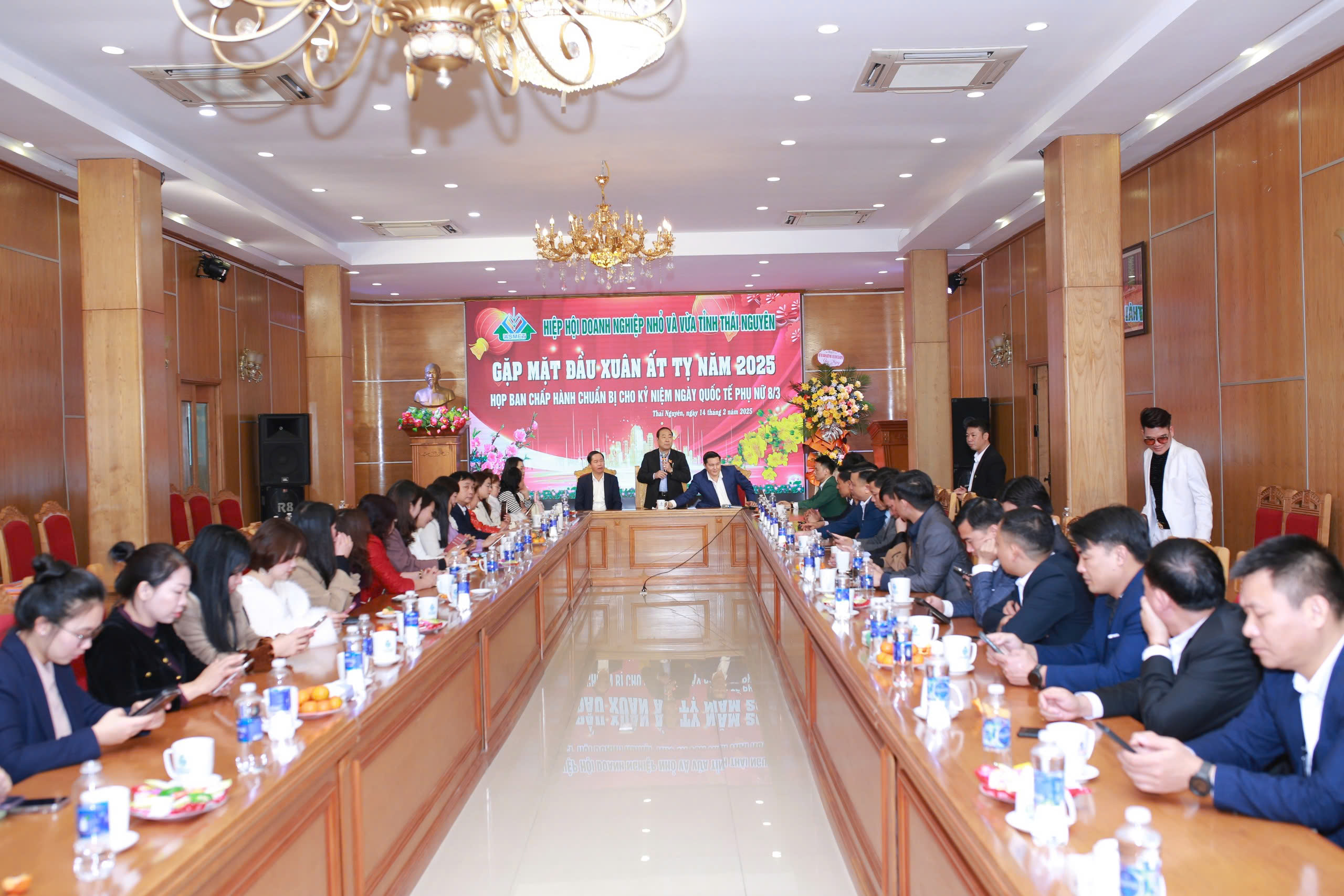 Hiệp hội Doanh nghiệp Vừa và Nhỏ Thành phố Thái Nguyên đến chúc Tết Tập đoàn Đức Hạnh Marphavet BMG – Xuân Ất Tỵ 2026 - Tập đoàn Đức Hạnh Marphavet BMG - XEVIP.ICU