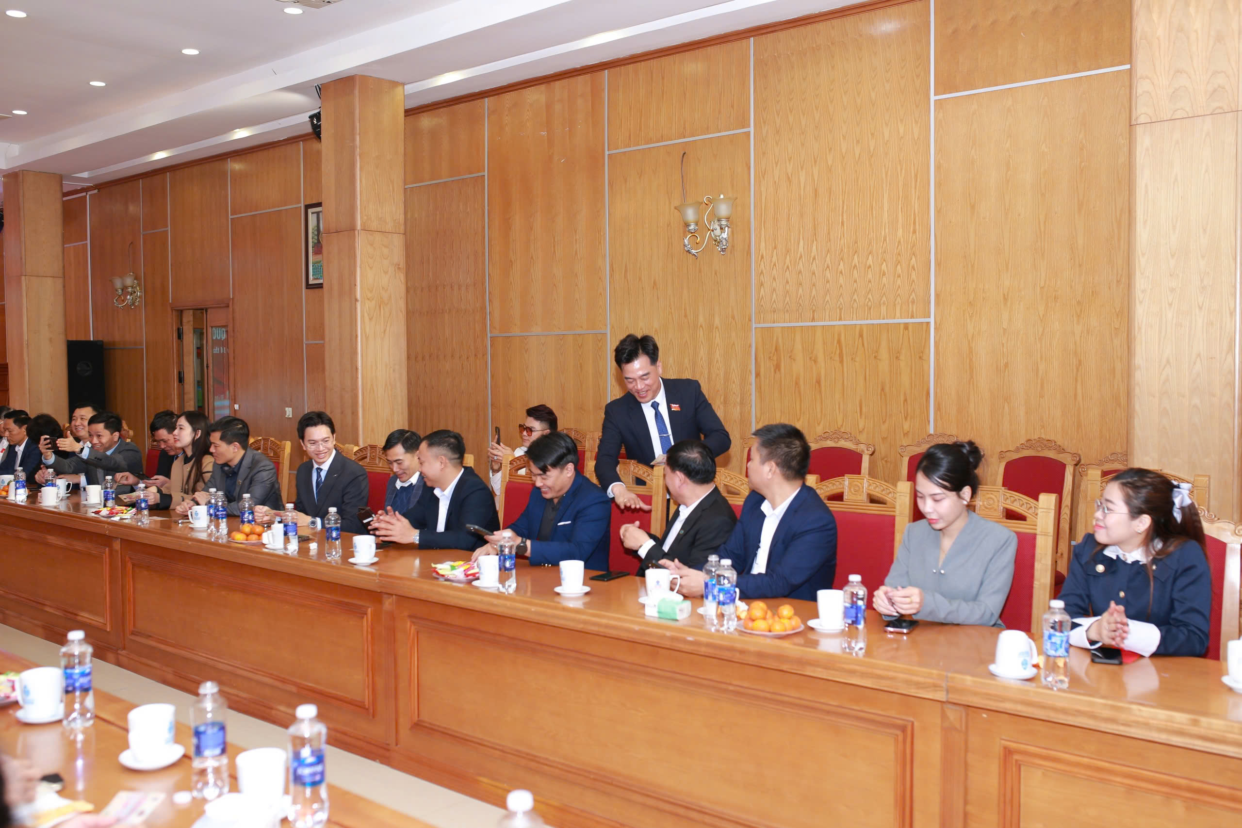 Hiệp hội Doanh nghiệp Vừa và Nhỏ Thành phố Thái Nguyên đến chúc Tết Tập đoàn Đức Hạnh Marphavet BMG – Xuân Ất Tỵ 2026 - Tập đoàn Đức Hạnh Marphavet BMG - XEVIP.ICU