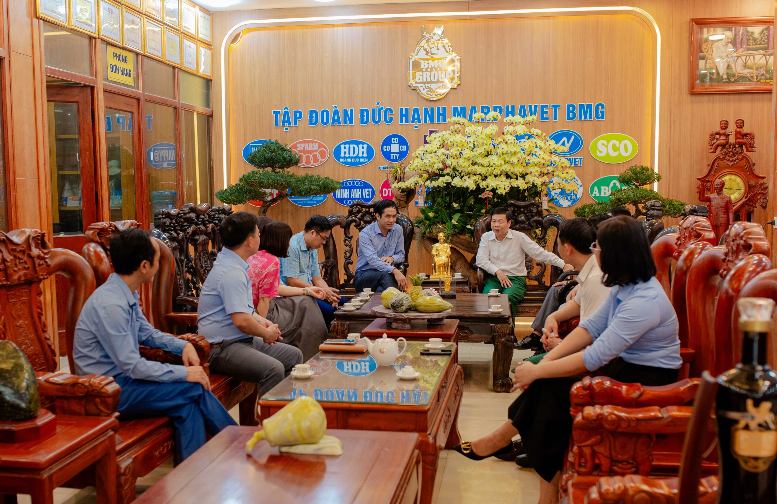 KẾT NỐI DOANH NGHIỆP - TRƯỜNG HỌC: HƠN 160 SINH VIÊN NĂM NHẤT NGÀNH CHĂN NUÔI THÚ Y ĐH NÔNG LÂM THÁI NGUYÊN THAM QUAN TẬP ĐOÀN ĐỨC HẠNH MARPHAVET - BMG - Tập đoàn Đức Hạnh Marphavet BMG - XEVIP.ICU