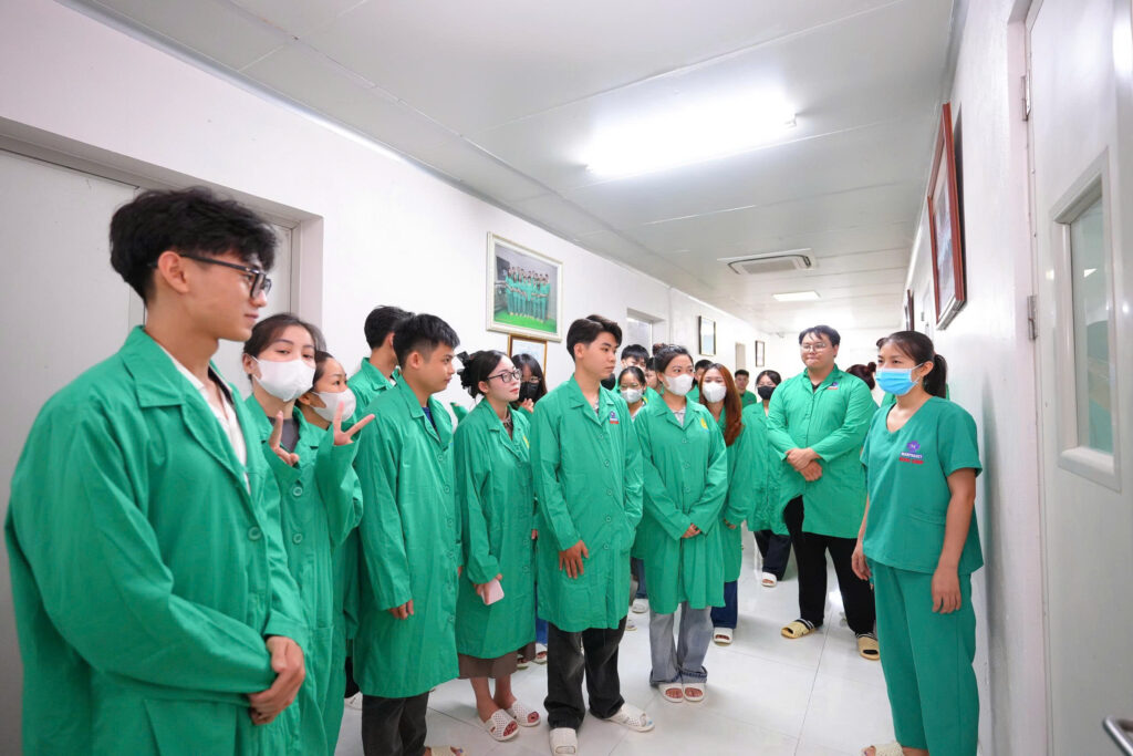 NGÀY HỘI TUYỂN ĐỒNG NGHIỆP – CHÀO ĐÓN TÂN KỸ SƯ & BÁC SĨ THÚ Y TỪ TRƯỜNG ĐẠI HỌC NÔNG LÂM THÁI NGUYÊN - Tập đoàn Đức Hạnh Marphavet BMG - XEVIP.ICU