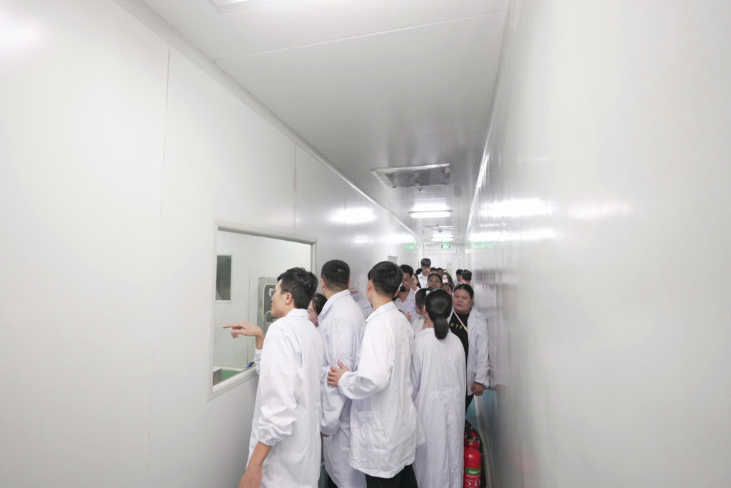 NGÀY HỘI TUYỂN ĐỒNG NGHIỆP – CHÀO ĐÓN TÂN KỸ SƯ & BÁC SĨ THÚ Y TỪ TRƯỜNG ĐẠI HỌC NÔNG LÂM THÁI NGUYÊN - Tập đoàn Đức Hạnh Marphavet BMG - XEVIP.ICU