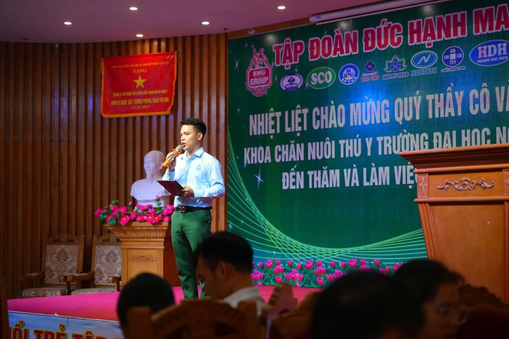 NGÀY HỘI TUYỂN ĐỒNG NGHIỆP – CHÀO ĐÓN TÂN KỸ SƯ & BÁC SĨ THÚ Y TỪ TRƯỜNG ĐẠI HỌC NÔNG LÂM THÁI NGUYÊN - Tập đoàn Đức Hạnh Marphavet BMG - XEVIP.ICU