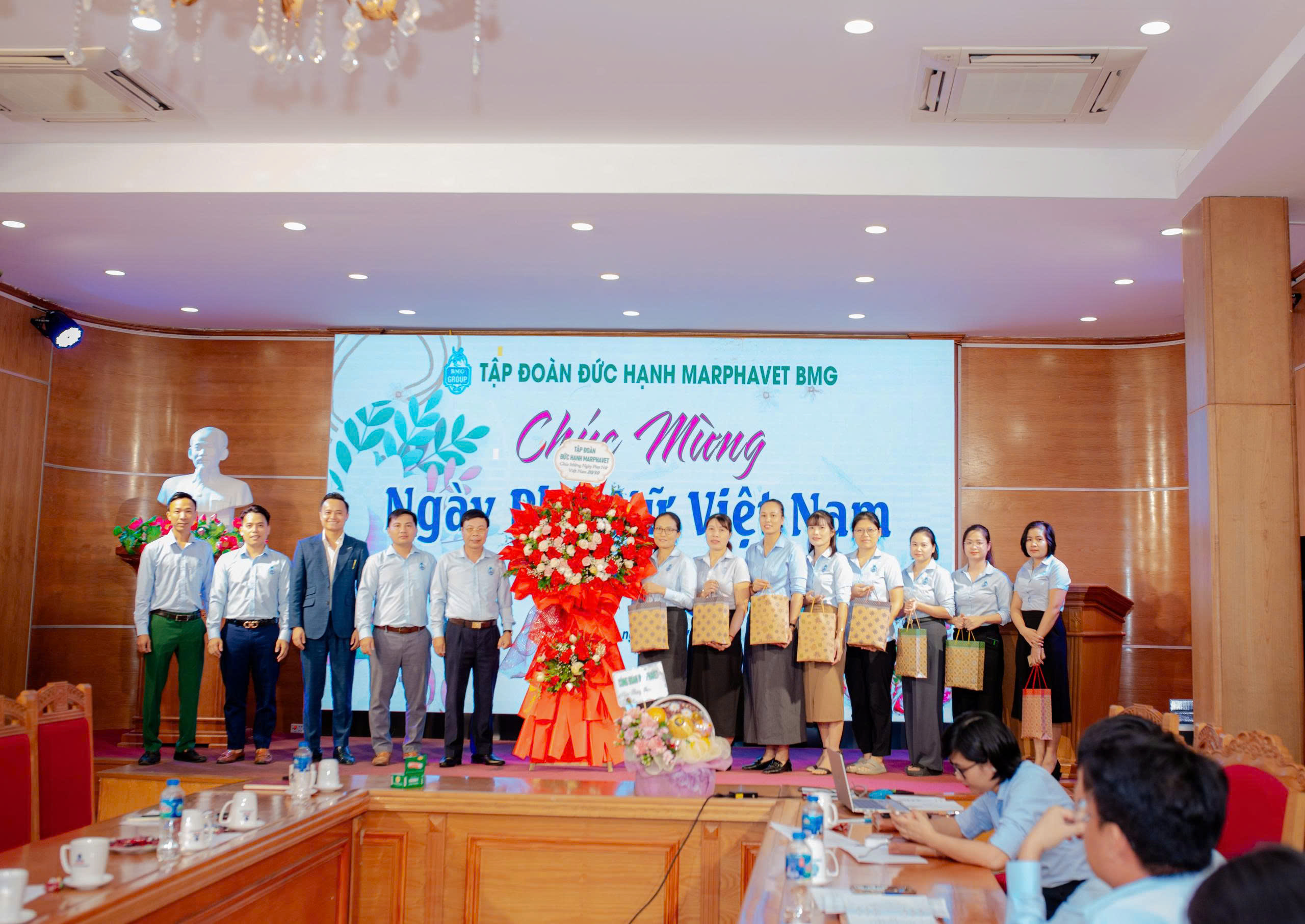 Tập đoàn Đức Hạnh Marphavet BMG Chúc mừng Ngày Phụ nữ Việt Nam 20/10/2026! - Tập đoàn Đức Hạnh Marphavet BMG - XEVIP.ICU